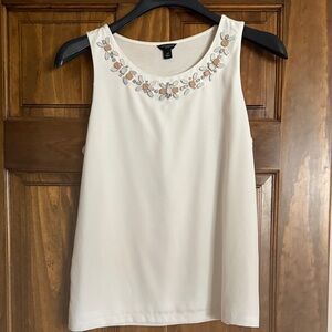 Ann Taylor Cream Sleeveless Blouse with Floral Embroidery